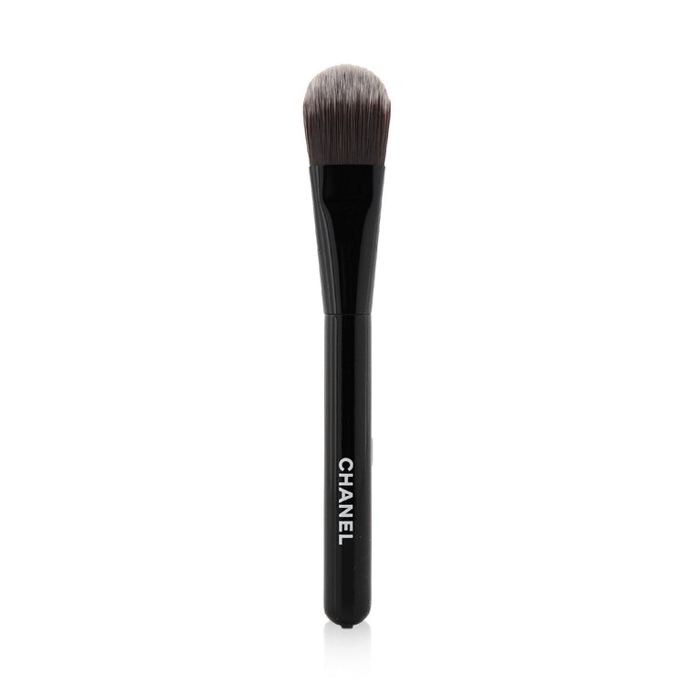 Chanel/シャネル+Les Pinceaux De Chanel Foundation Brush N°100 +- ブランドコスメ