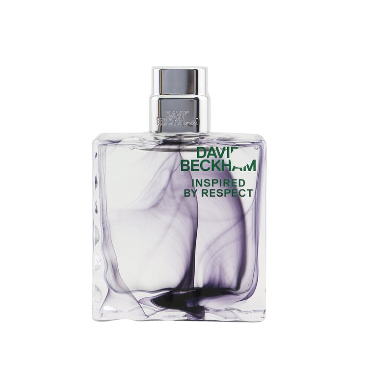 A woody spicy fragrance for men Fresh, sweet, warm, vibrant & enlivening Top notes of bergamot, lavender & grapefruit Middle notes of pineapple, cardamom & clove Base notes of amber extreme, cedar & orris Launched in 2018 Perfect for spring wear